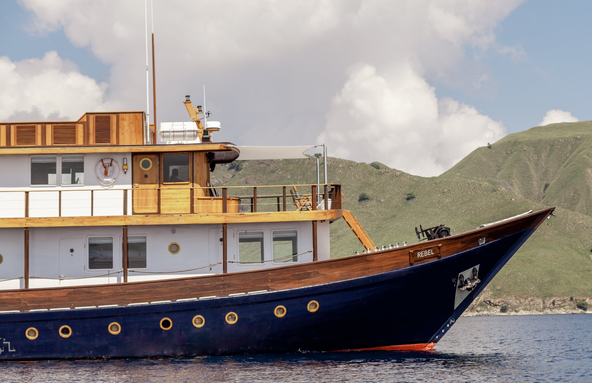 SIDE VIEW OF REBEL YACHT