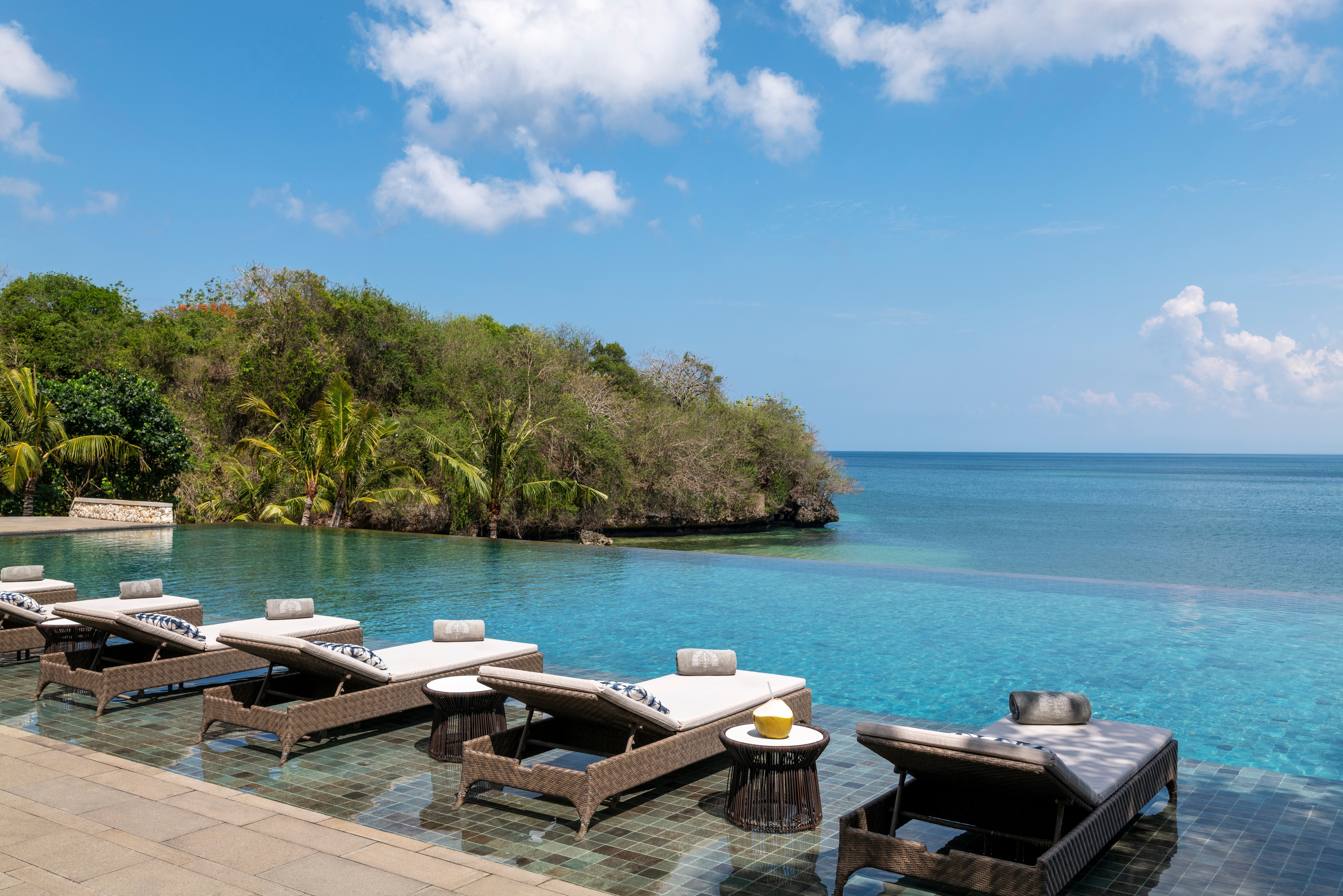 Main Pool with Ocean View 3